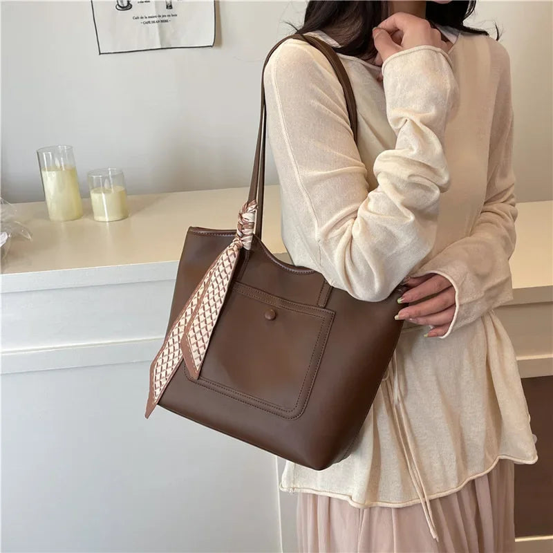 Women's Tote Bags 2025 New Retro Casual Commuting Large-capacity Shoulder Bags for Women, High-end Handbags